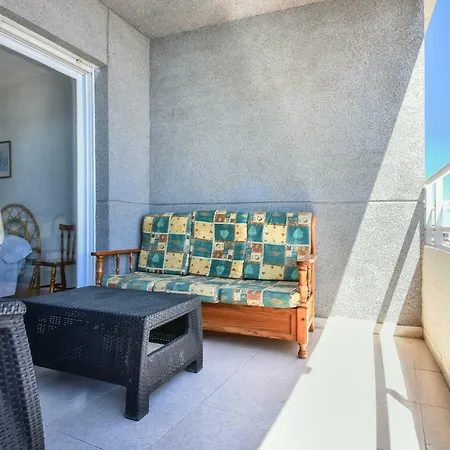 Flats Friends Apolo Xiv Calpe