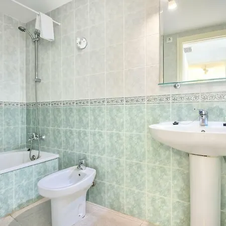 Flats Friends Apolo Xiv Appartement *